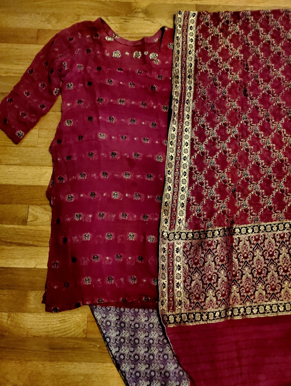 Red Gold Jamamwar Salwar Kameez